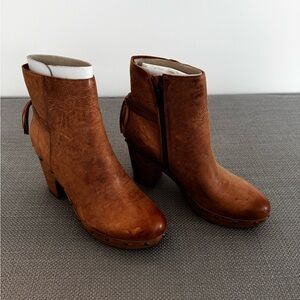 Kork-Ease Diana Leather Ankle Clog Boots
